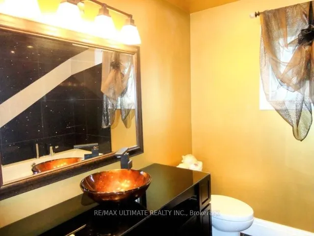 Additional image 21 of 527 Ravineview Way