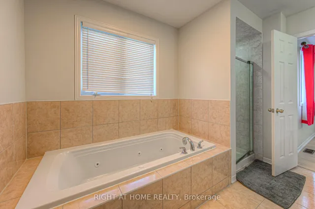 Additional image 24 of 131 Lavery Hts