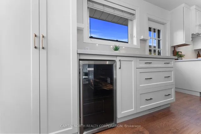 Additional image 11 of 19 Vanderbrent Cres