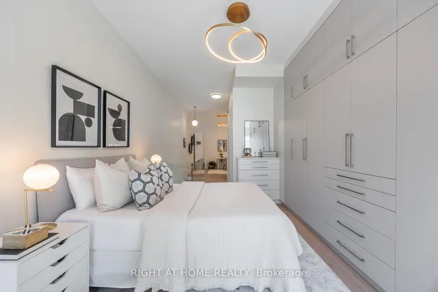 Additional image 37 of 39 Queens Quay Unit 129