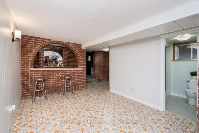 Additional image 19 of 199 Earlscourt Ave