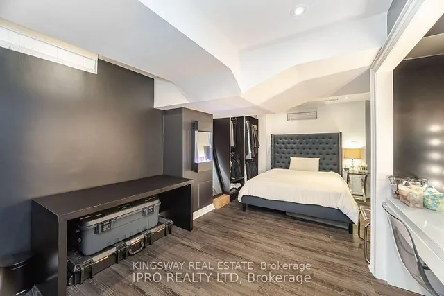 Additional image 33 of 923 Bristol Rd