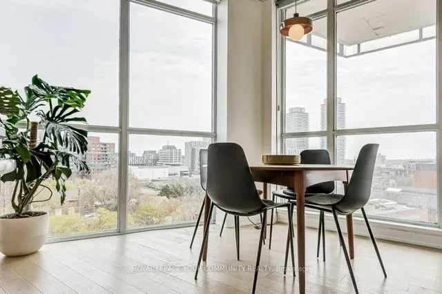 Additional image 10 of 318 King St Unit 907