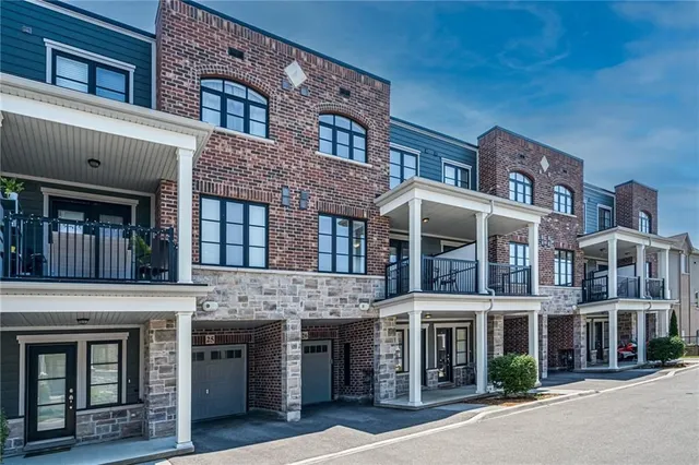 219 DUNDAS St Unit 26