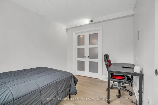 Additional image 25 of 71 Simcoe St Unit 2103