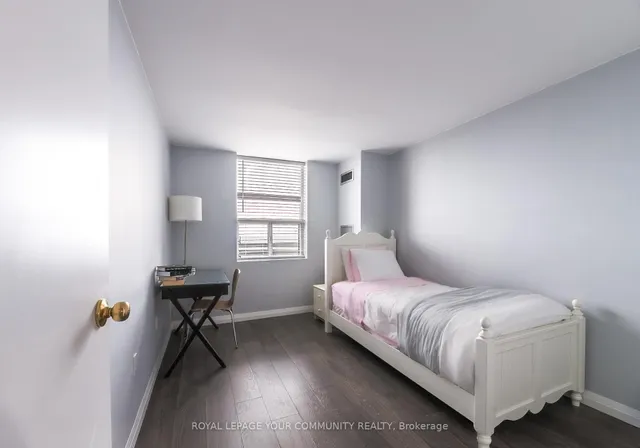 Additional image 12 of 3845 Lake Shore Blvd Unit 1608