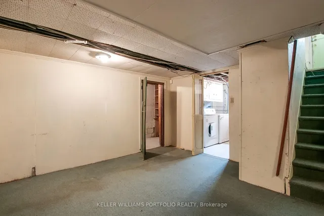 Additional image 32 of 8 Marilyn Ave