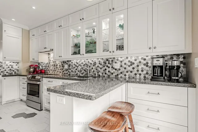 Additional image 14 of 168 Boulton Ave