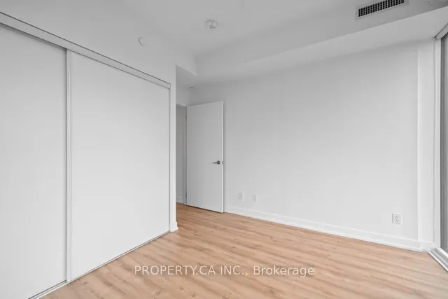 Additional image 17 of 135 East Liberty St Unit 1003