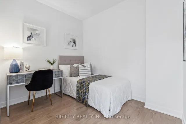 Additional image 10 of 199 Richmond St Unit 518