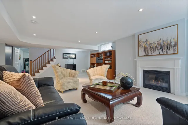 Additional image 29 of 2958 Singleton Common