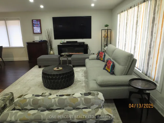 Additional image 7 of 39 Decarie Circ