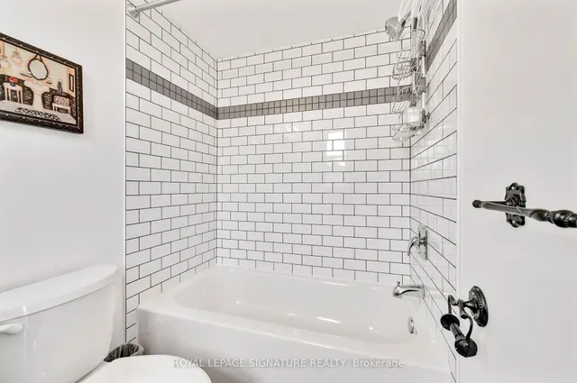 Additional image 3 of 385 The East Mall N/A Unit 49