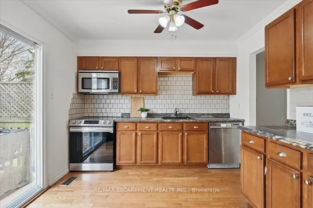 Additional image 14 of 2251 Ingersoll Dr