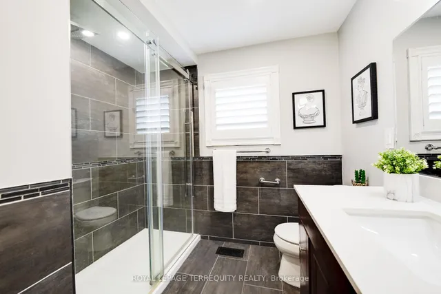 Additional image 22 of 4242 Petersburg Cres