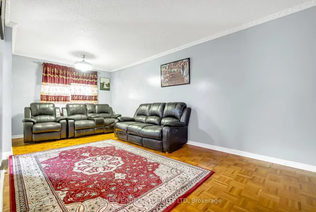 Additional image 16 of 4 Colchester Ave