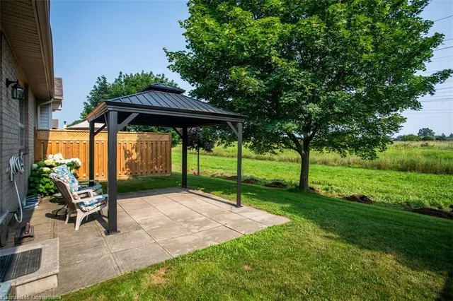 Additional image 24 of 56 Northern Breeze St