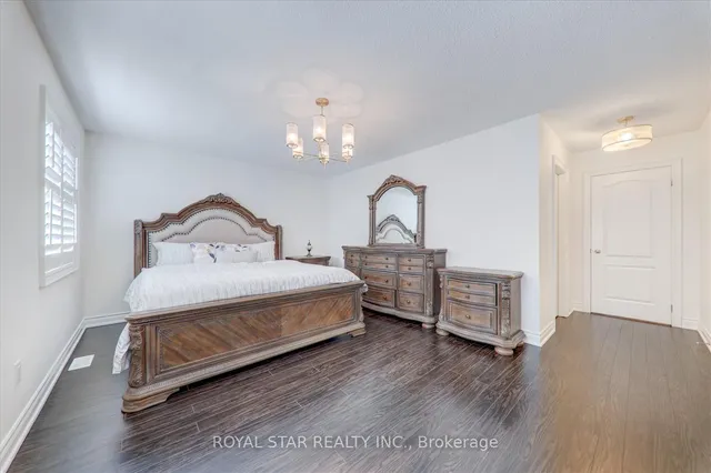 Additional image 20 of 16 Vetch St