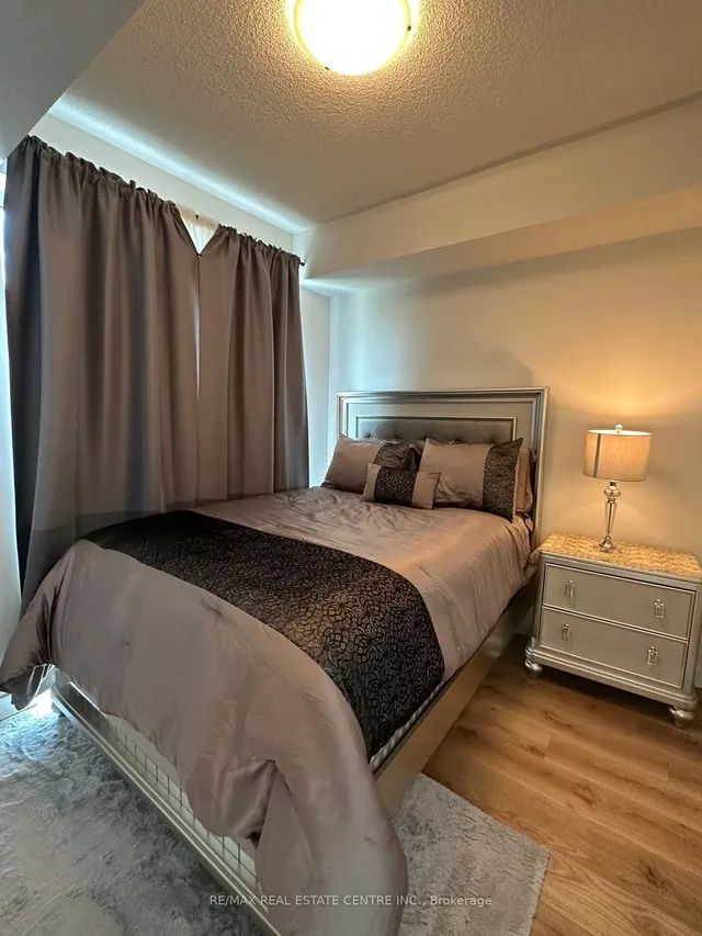 Additional image 7 of 60 Frederick St Unit 2312