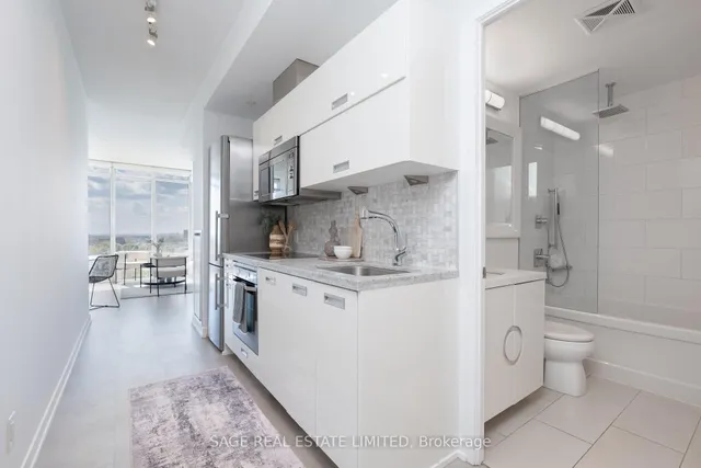 Additional image 12 of 88 Park Lawn Rd Unit 1601