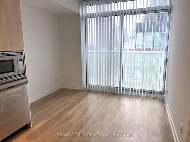 Additional image 4 of 501 Yonge St Unit 2403