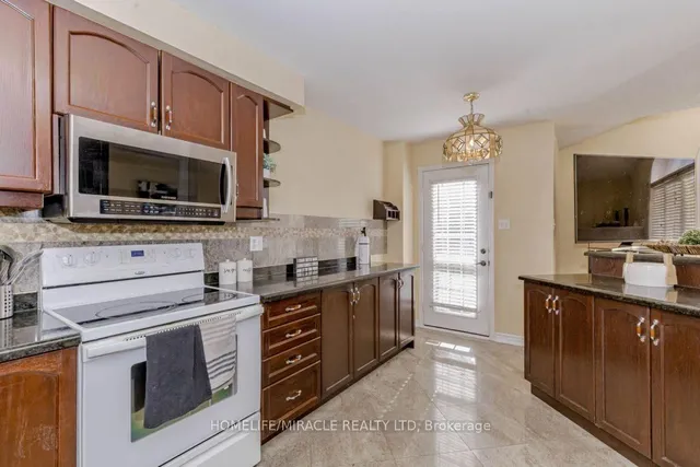 Additional image 19 of 38 Heartleaf Cres