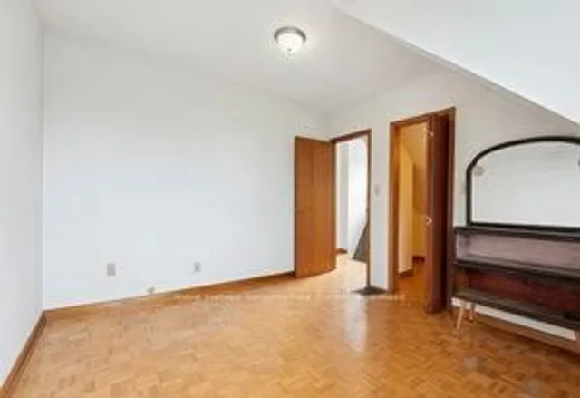 Additional image 38 of 38 Fernbank Ave