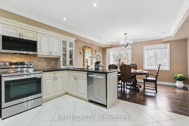 Additional image 10 of 4444 Bathurst St