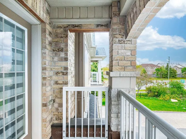 Additional image 33 of 74 Crystalview Cres