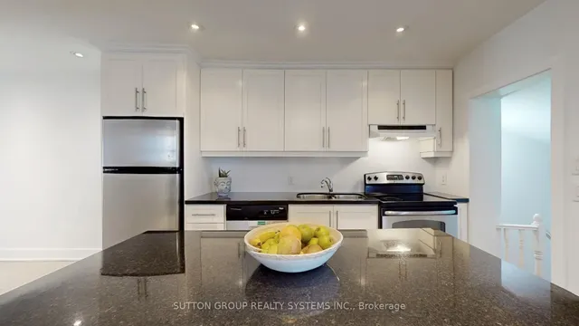 Additional image 6 of 48 Bicknell Ave