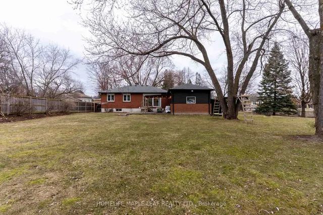 Additional image 47 of 292 Woodward Ave