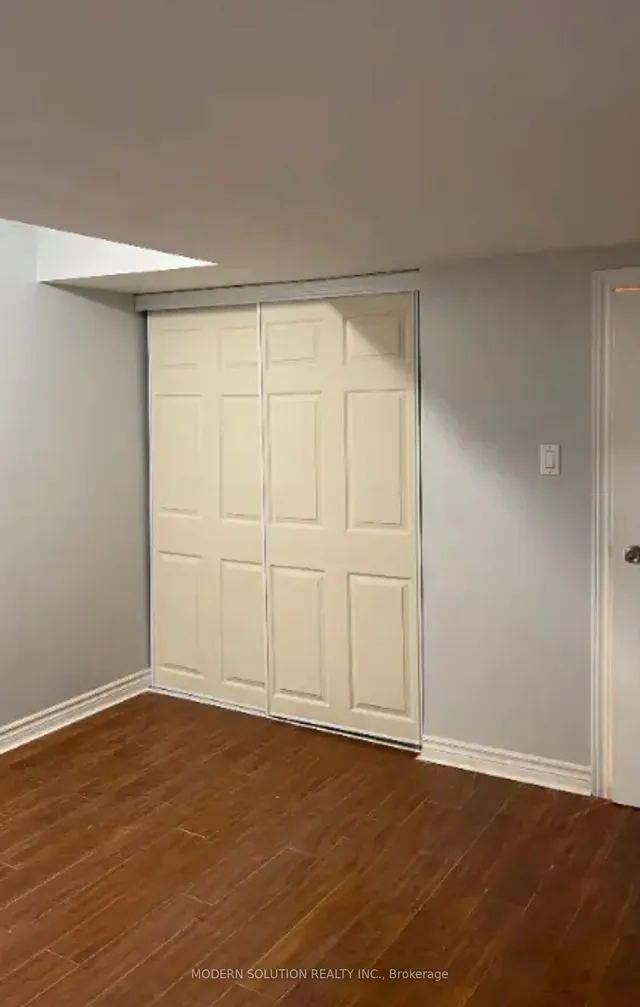 Additional image 3 of 31 Silver Willow Tr