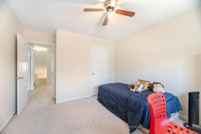 Additional image 40 of 47 Heartleaf Cres