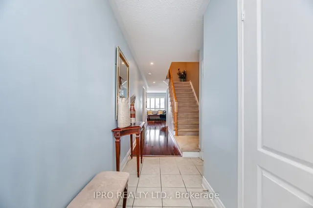 Additional image 32 of 770 Othello Crt Unit 70