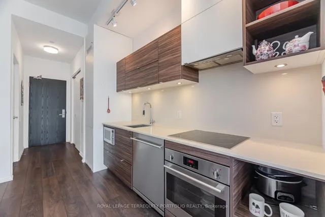 Additional image 9 of 125 Peter St Unit 3510