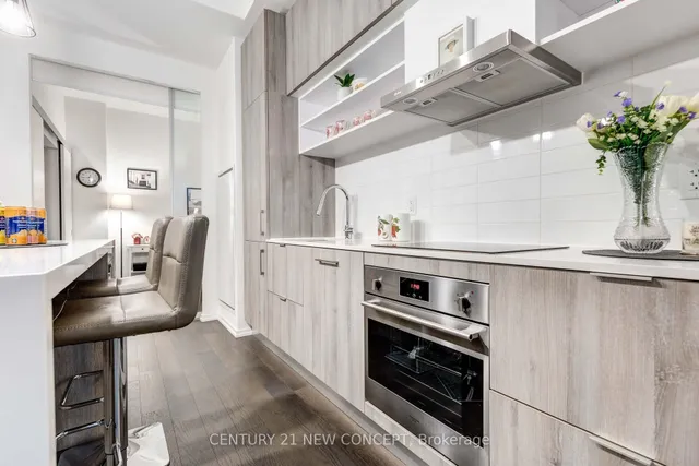 Additional image 4 of 5 Soudan Ave Unit 912