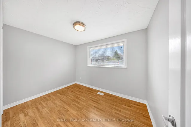 Additional image 21 of 81 Kencliff Cres