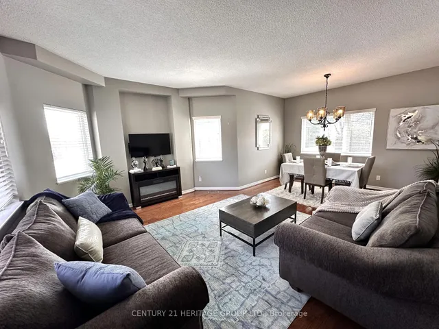 Additional image 22 of 1 Tower Gate Unit 11