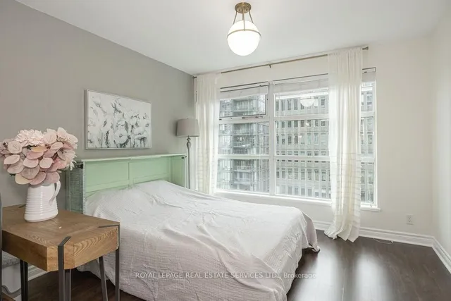 Additional image 13 of 50 Lombard St Unit 1503
