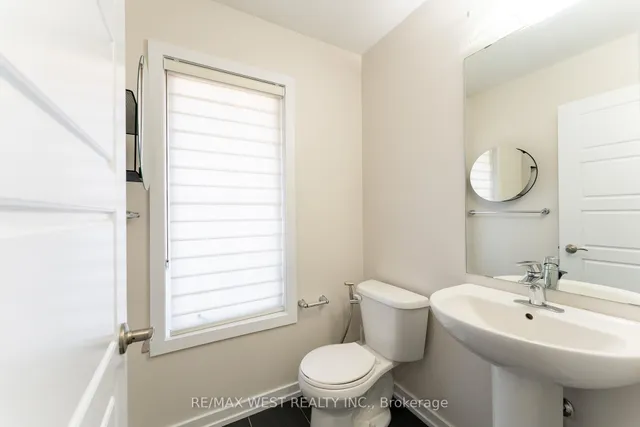 Additional image 10 of 2 Scarletwood St