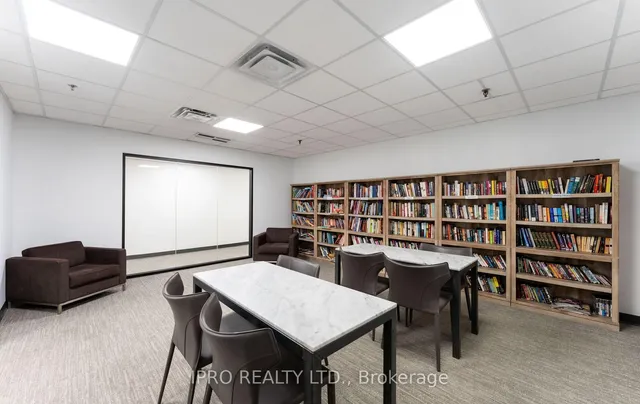 Additional image 39 of 60 Southport St Unit 414