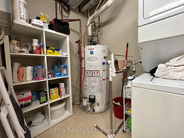 Additional image 21 of 137 Martin St Unit 403