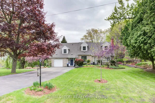 62 Maple Ave