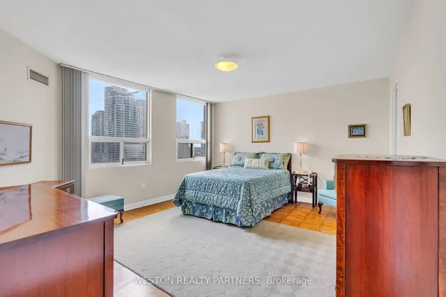 Additional image 14 of 3650 Kaneff Cres Unit 1104