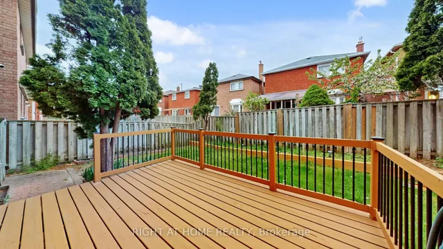 Additional image 40 of 16 Graybark Cres