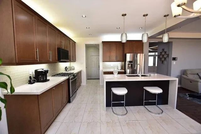 Additional image 12 of 63 Enford Cres