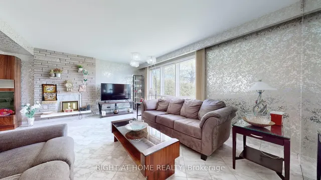 Additional image 3 of 106 Grandravine Dr