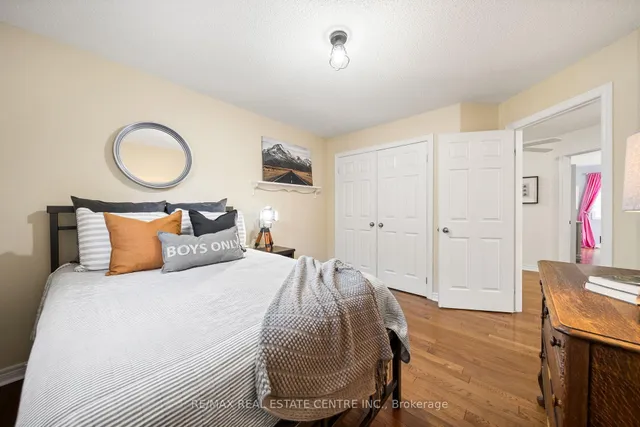 Additional image 40 of 5449 Valleyhigh Dr