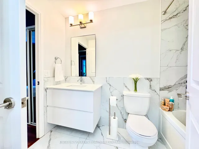 Additional image 6 of 2800 Keele St Unit 524