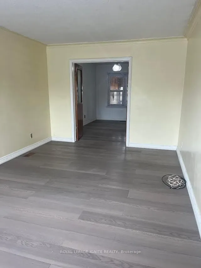 Additional image 3 of 852 Runnymede Rd